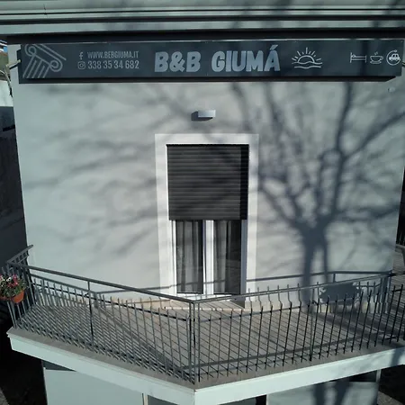 住宿加早餐酒店 Giuma 帕埃斯图姆